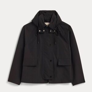 Everlane The Short Anorak in black - size small